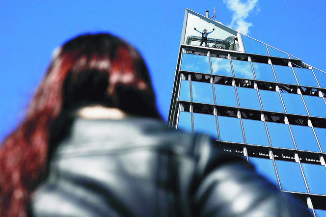 Drapacze chmur czekają na śmiałków