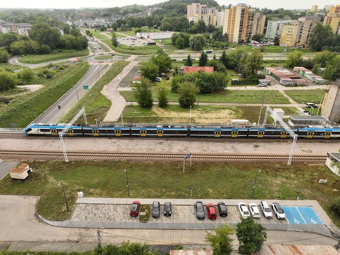 Parking przy przystanku Dąbrowa Górnicza Gołonóg