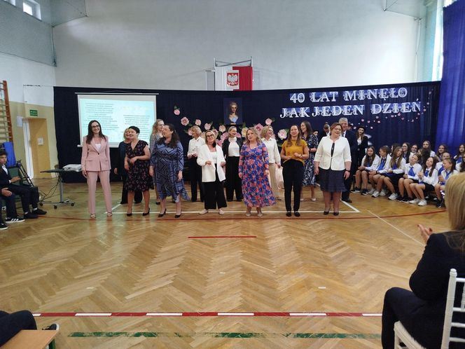Uroczystość jubileuszowa w siedleckiej "Dziesiątce" była okazją do wspomnień