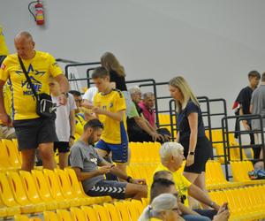 Kibice na meczu piłkarzy ręcznych KS Kielce - Energa MKS Kalisz