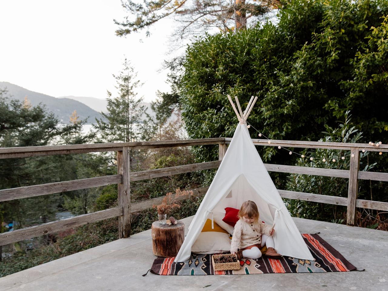Plac zabaw dla dzieci w ogrodzie. Ciekawe pomysły na przydomowy plac zabaw