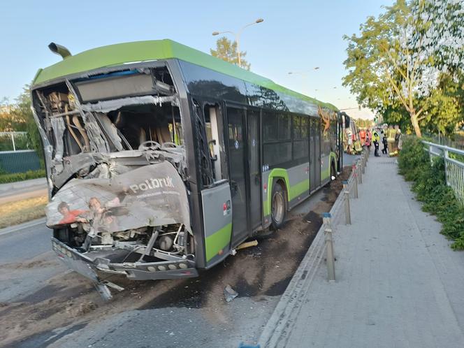 Koszmarny wypadek w Olsztynie. Wiele osób rannych [ZDJĘCIA]