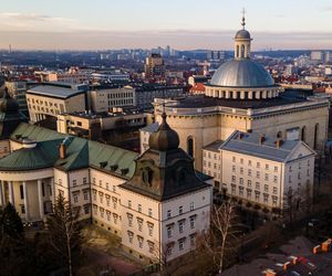 To największa archikatedra w Polsce. Symbol niepodległości i buntu wobec władz komunistycznych