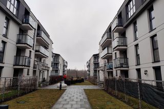 Zadał żonie 27 ciosów nożem 