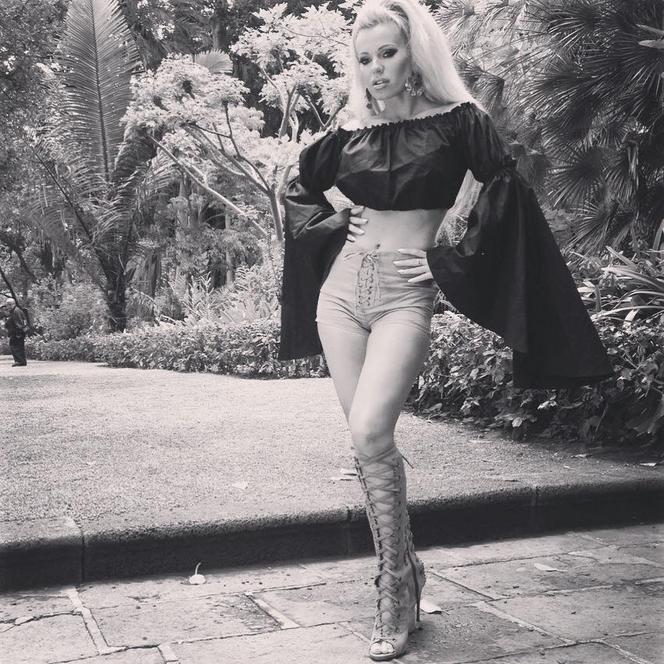 Doda chwali się na Facebooku fotami z nagrań teledysku!