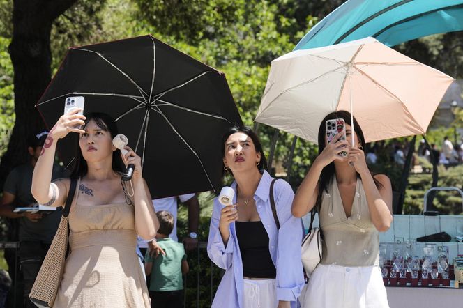 Fala upałów w Europie! "Centra chłodzenia" powstają w miastach