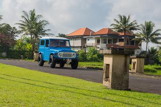 Suzuki LJ