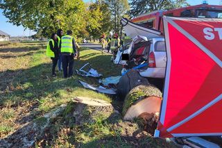 Horror! 28-latek zginął w zmiażdżonym oplu. Wjechał w niego kierowca MAN-a