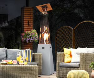 Wybieramy ogrzewacz tarasowy i balkonowy (parasol grzewczy). Przedłużamy sezon na tarasie