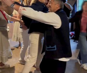 Porwał Martę Nawrocką do tańca 