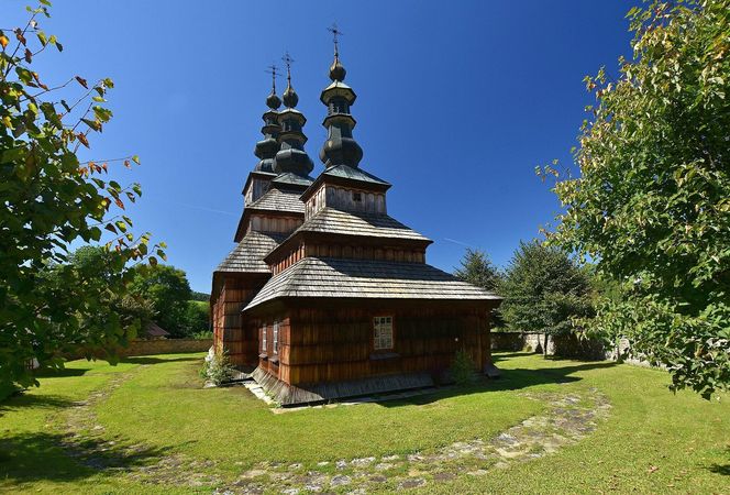 To jedna z najmniejszych wsi w Małopolsce. Zachwyca piękną cerkwią z listy UNESCO 