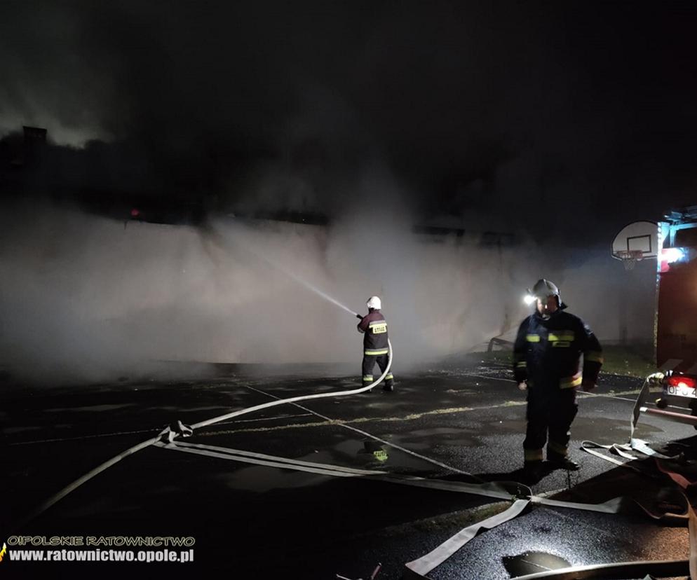 Pożar hotelu w Chrząstowicach. Jedna osoba zginęła, dwie są ranne 