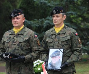 Tu pochowali gen. Waldemara Skrzypczaka 