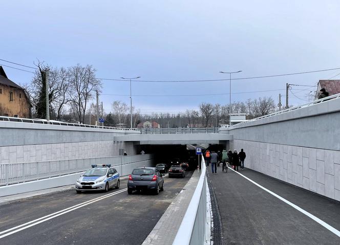 Tunel pod torami w Sulejówku