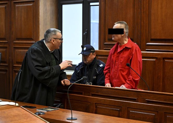 Morderstwo pary niemieckich emerytów na Mokotowie. Oskarżony: „Zrobili ze mnie zabójcę z chęci awansu”