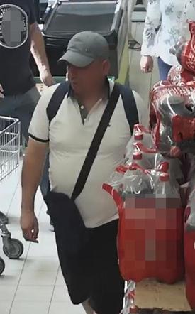 Ukradli portfel w sklepie i zniknęli! Policja z Bydgoszczy pokazuje ich zdjęcia i prosi o pomoc 