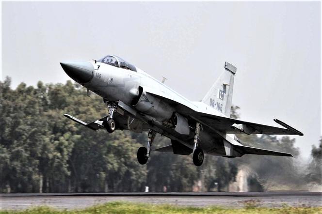 JF-17 Thunder