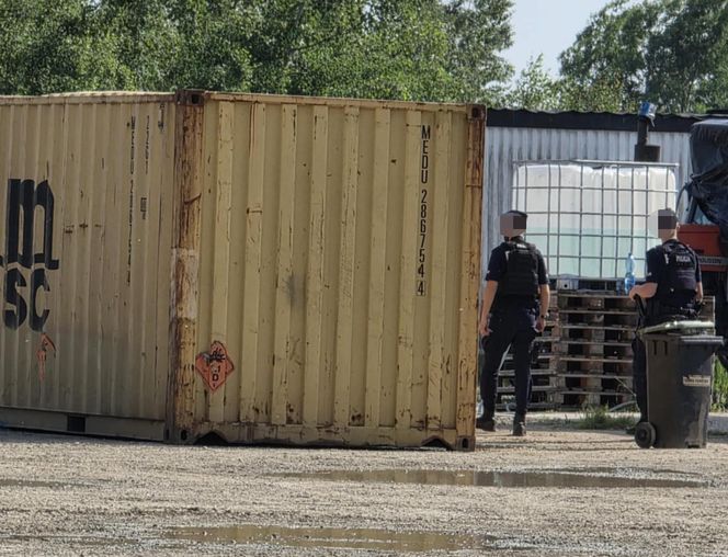 Broń i amunicja znaleziona 25 km od granicy z Ukrainą. MSWiA odpowiada. "Potwierdzam informację"