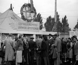 Święto plonów w woj. lubelskim. Tak wyglądały w XX wieku dożynki centralne w Lublinie