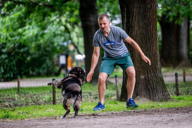 Biegnie z Włodkiem do Brukseli