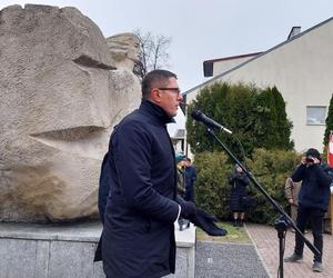 Zamość upamiętnił 81. rocznicę  wysiedleń mieszkańców  na Zamojszczyźnie