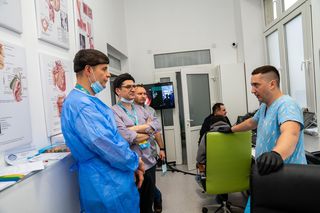 Rzeszowscy lekarze wykonali specjalistyczne operacje na Ukrainie.