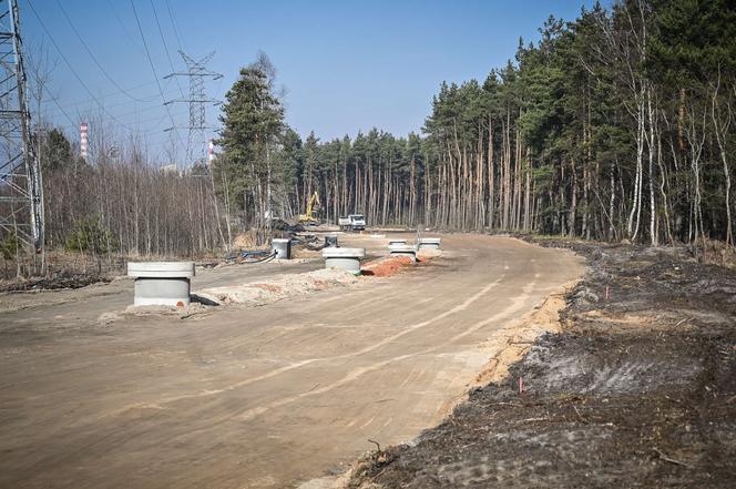 Trwa budowa drogowej bramy jury w Częstochowie