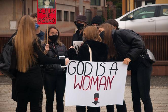 Kobiety w Starachowicach nie odpuszczają. Jutro cd protestów.