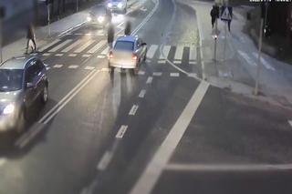 Potrącenie pieszej w Olsztynie. Kierowca stracił prawo jazdy [WIDEO]