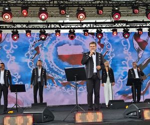 Bayer Full na pielgrzymce