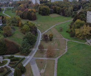 Park Rury w Lublinie w jesiennej odsłonie! Zobacz koniecznie jak teraz wygląda. Zdjęcia z ziemi i nieba