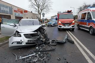 Łódzkie. Cztery osoby ranne w wypadku na DK72 w Poddębicach
