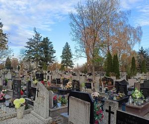 Cmentarz Zarzew 1 listopada