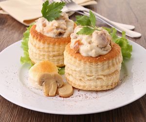 Vol-au-vent: przepis na imprezowy hit