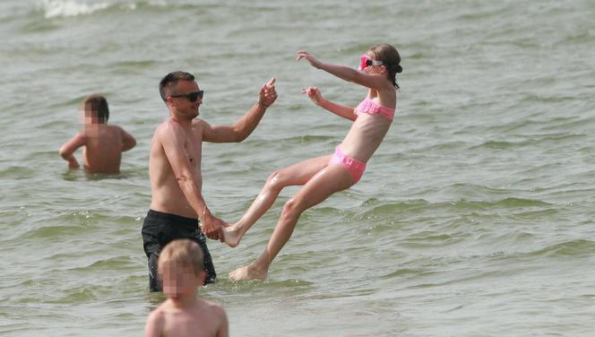 Sławomir Peszko na plaży