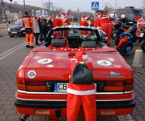 Mikołaje na motocyklach z warkotem przejechali przez miasto. Pognali do chorych dzieci!