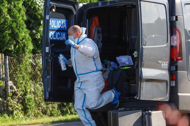 Tragedia w Elblągu. Ciała małżeństwa na posesji