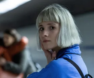 Agata Radziszewska z nowym minialbumem Spadam! Artystka dzieli sie osobistymi przeżyciami