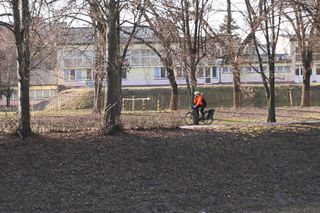 Mieszkańcy Lublina poczuli wiosnę. Na termometrach było ponad 20 stopni! Wiosenna odsłona Parku Ludowego w obiektywie