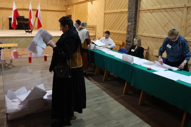 Wybory samorządowe w Zakopanem. Tak głosują górale