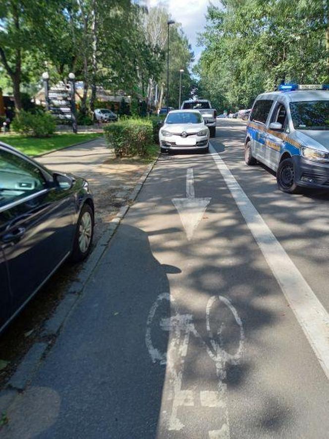 Tak się w Katowicach nie powinno parkować. Kierowcy na cenzurowanym 