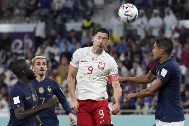 Robert Lewandowski zgarnął nagrodę Golden Foot 2022