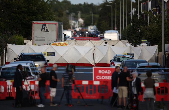 Atak nożownika w Anglii. Dwoje dzieci zginęło, ranni są w stanie krytycznym. Wstrząsające szczegóły