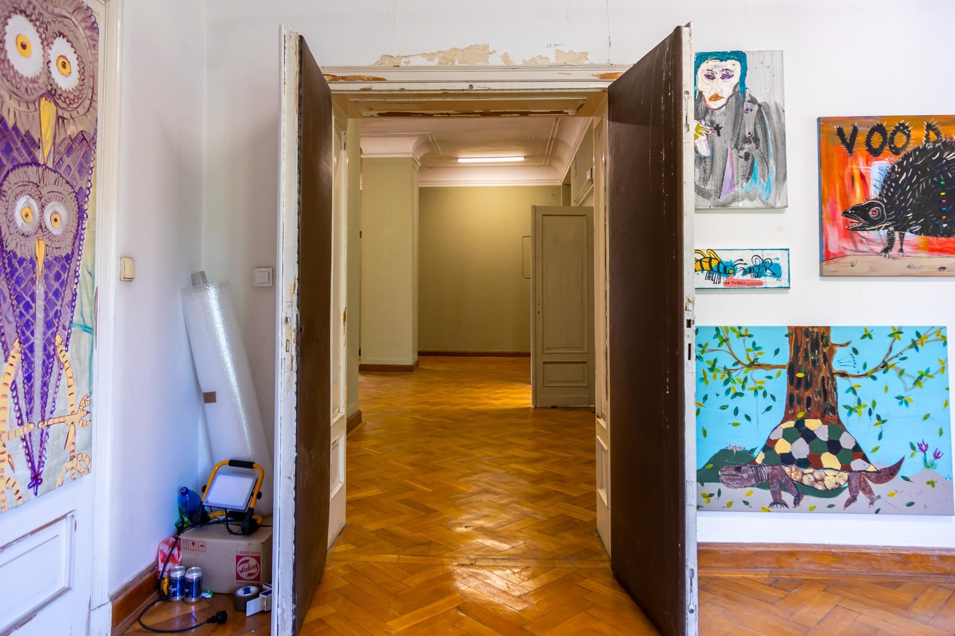 NADA Villa czyli Willa Gawrońskich w Warszawie - zdjęcia wnętrz zabytkowego pałacu i byłej ambasady