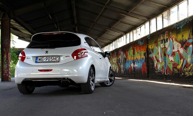 Peugeot 208 GTi