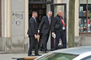 Grzegorz Braun ma prywatną ochronę. Płaci potężne pieniądze. Znamy konkretne kwoty