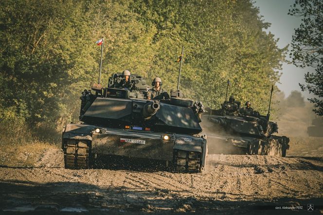Czołgi Abrams z 18 Dywizji Zmechanizowanej 