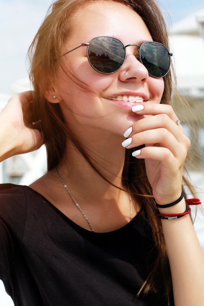 Najmodniejsze okulary na lato. Te modele dodadzą szyku każdej stylizacji!