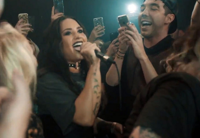 Demi Lovato na EMO Nite