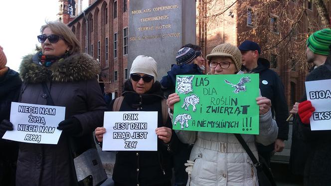 Trwa zbieranie podpisów pod petycją wyłączenia obwodów łowieckich z toruńskich lasów